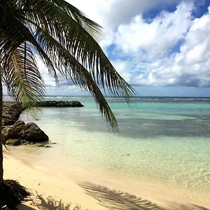 Ti Kaz A Rhum Sainte-Anne (Grande-Terre)